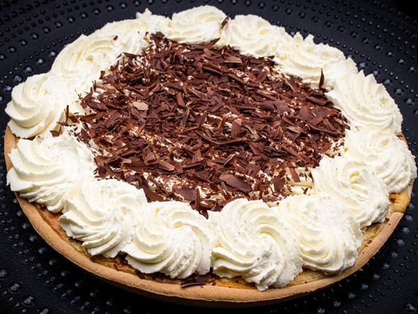 1/2 Rijstevlaai met slagroom en chocolade